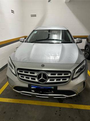 MERCEDES-BENZ GLA 200 1.6 CGI FLEX ADVANCE 7G-DCT